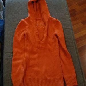 Hooded low v sweater
